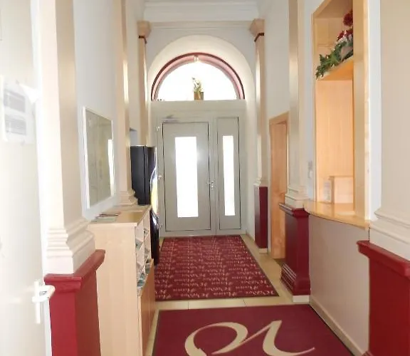 Hotel \